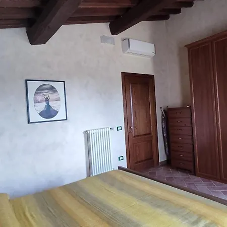 Il Poggio Piu 'n Giu Apartment