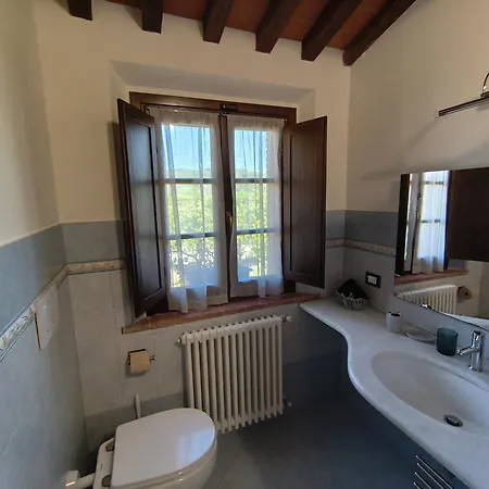 Il Poggio Piu 'n Giu
